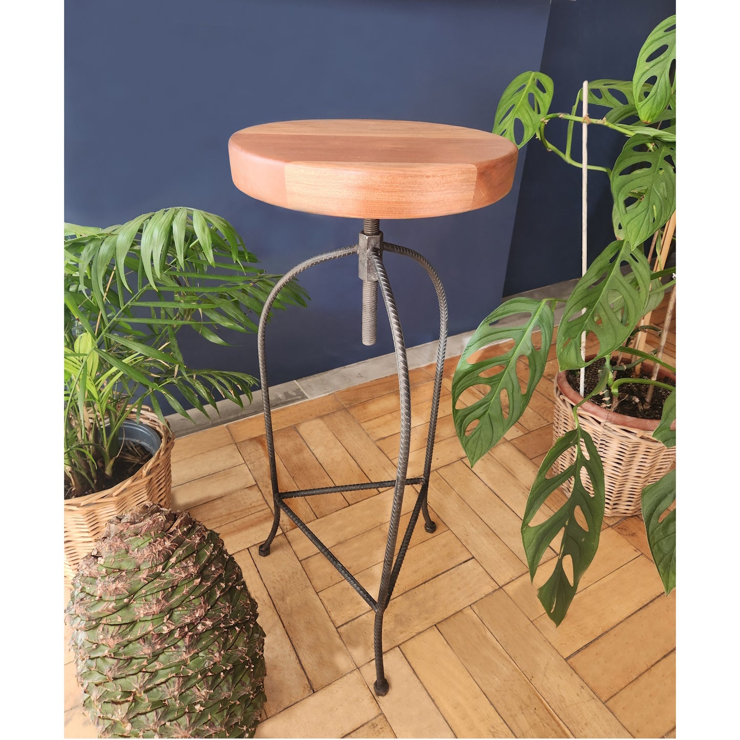 Taburete de Roble con altura ajustable  BALZAC